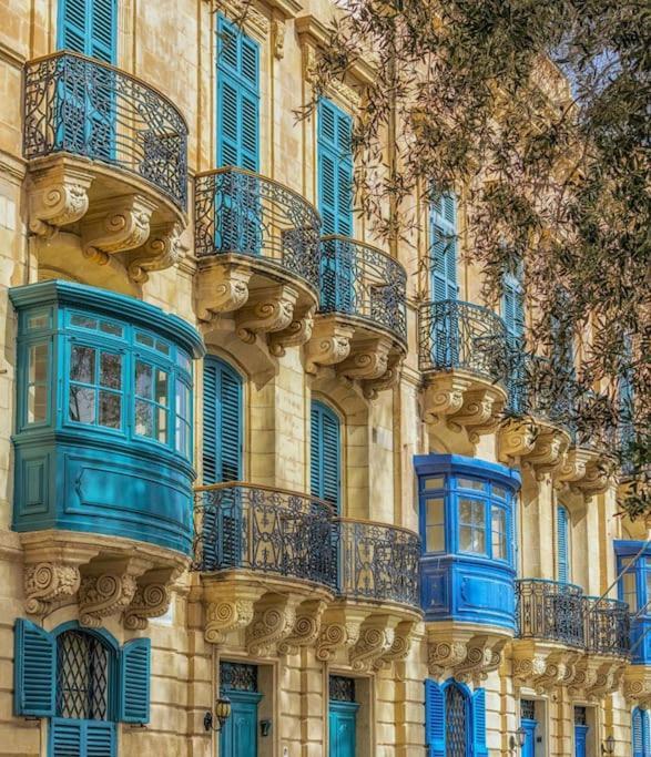 Modern 3 Bedroom Apartment Close To Paceville And Beach Is-Swieqi Kültér fotó